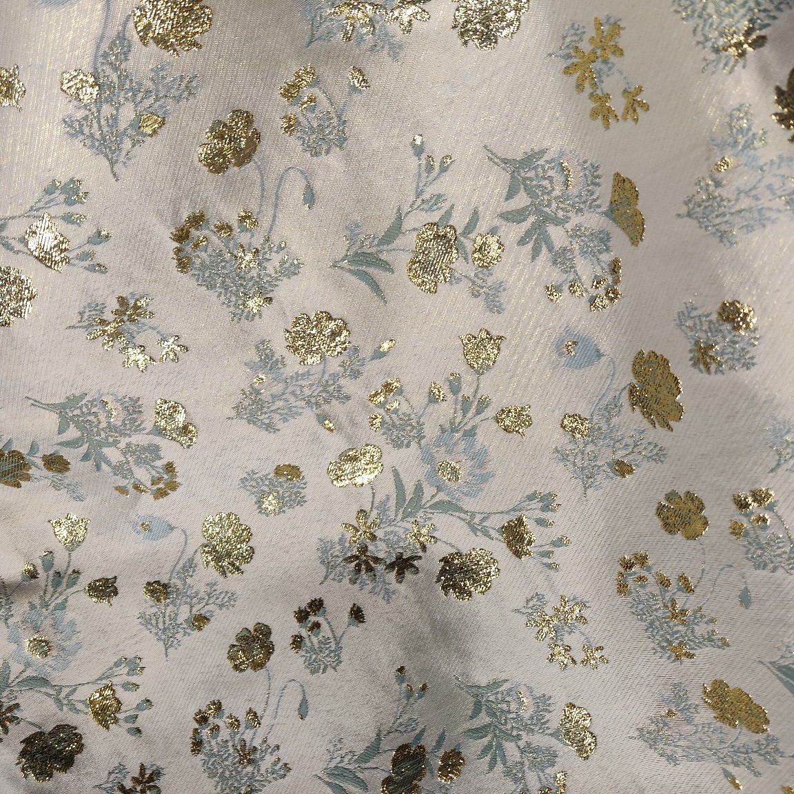 花朵提花面料图片