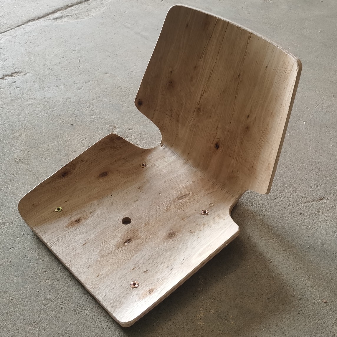 桦木多层弯曲木板加工 家具配件弯曲板批发 山东弯曲木胶合板优惠