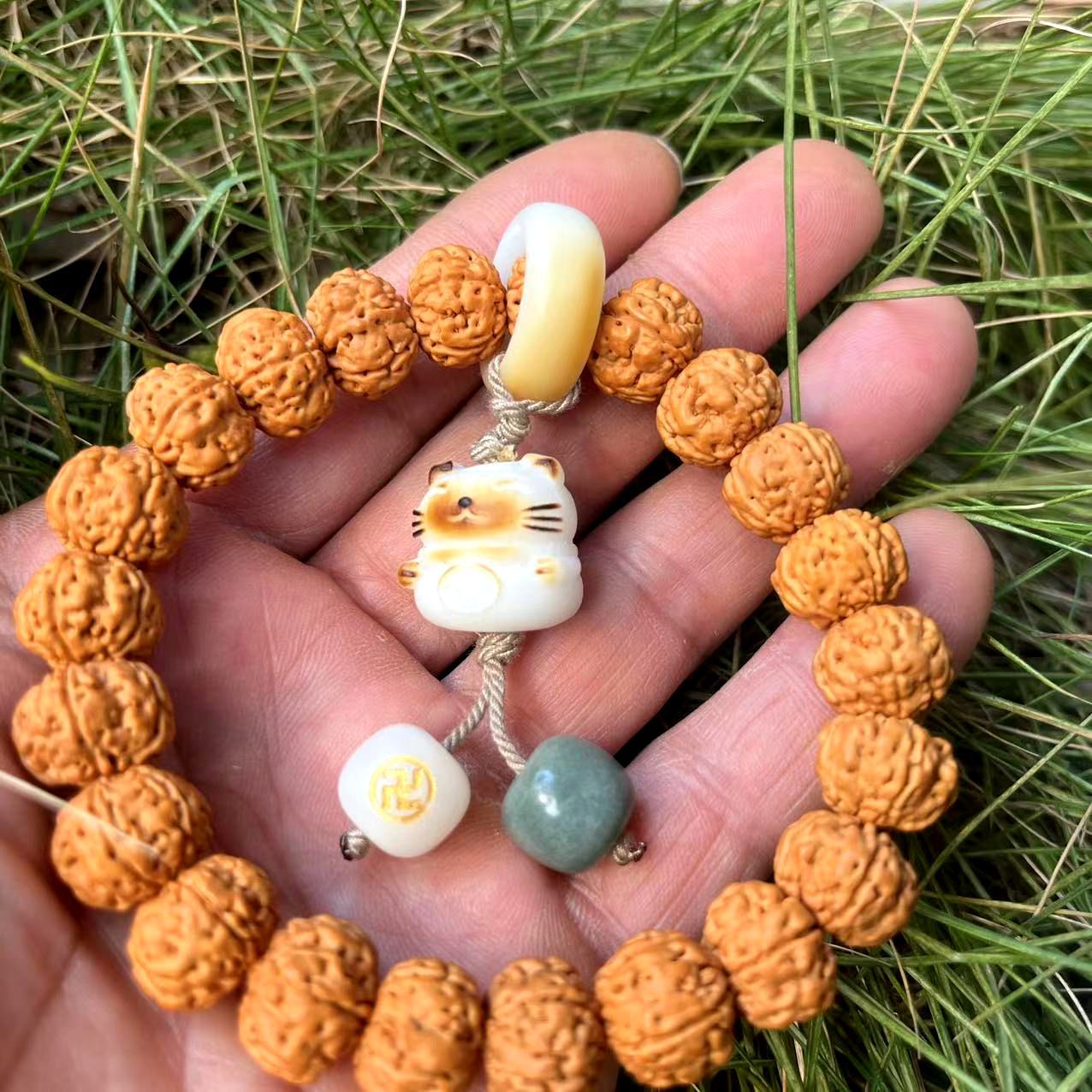 精品小金刚菩提手串单圈五瓣爆肉南瓜桩金刚菩提文玩佛珠直播货源