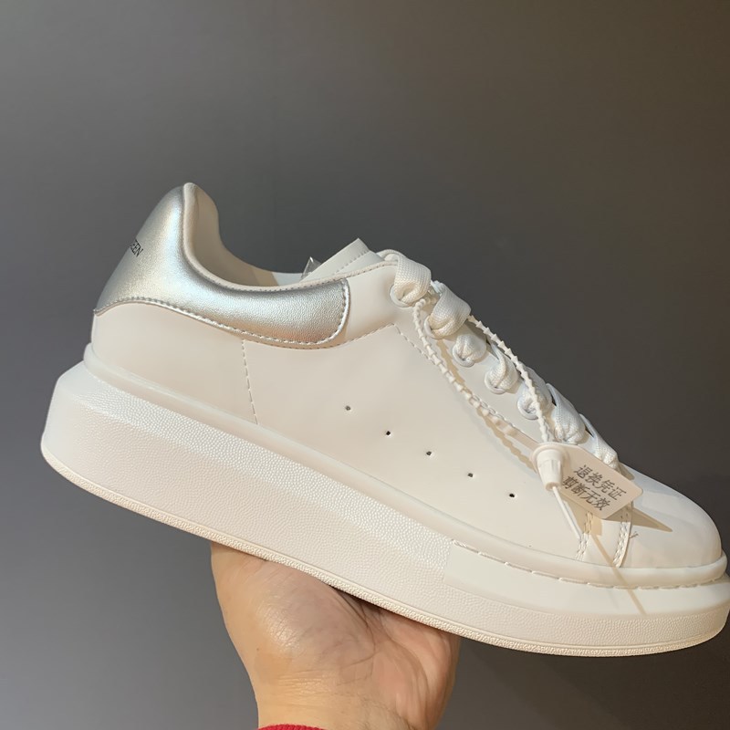 莆田纯原麦昆小白鞋女内增羊皮松糕厚底休闲运动鞋情侣大码板鞋