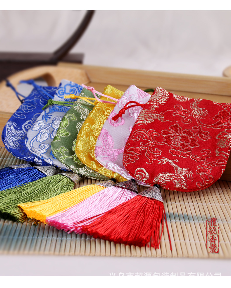 香包批发香袋香囊丝绸空袋子薰衣草香包空袋结婚喜庆荷包锦囊