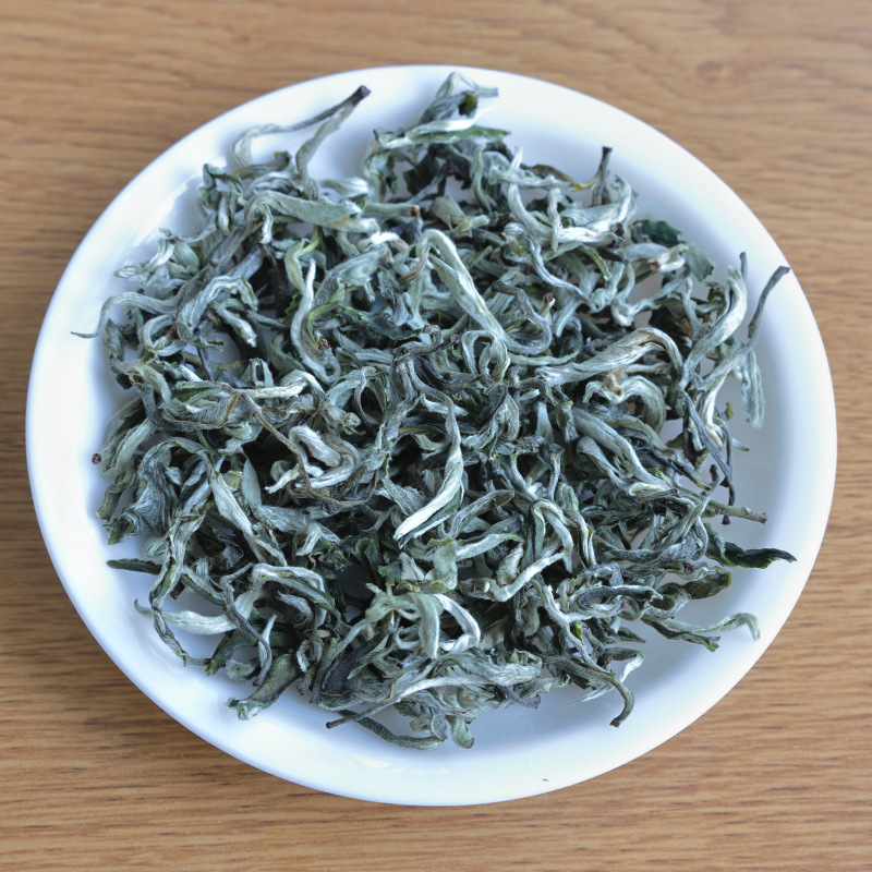 云南 茶叶 高档 绿茶 手工 2019 早春茶 一级 高山 雪龙 500克