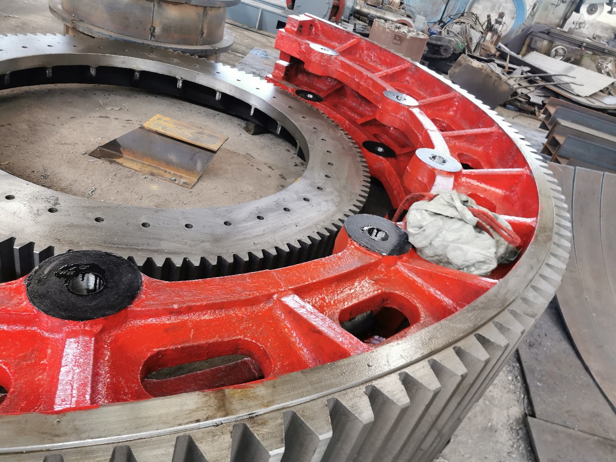 干燥机设备齿轮,回转窑铸钢大齿圈厂家,轮带拖轮配件