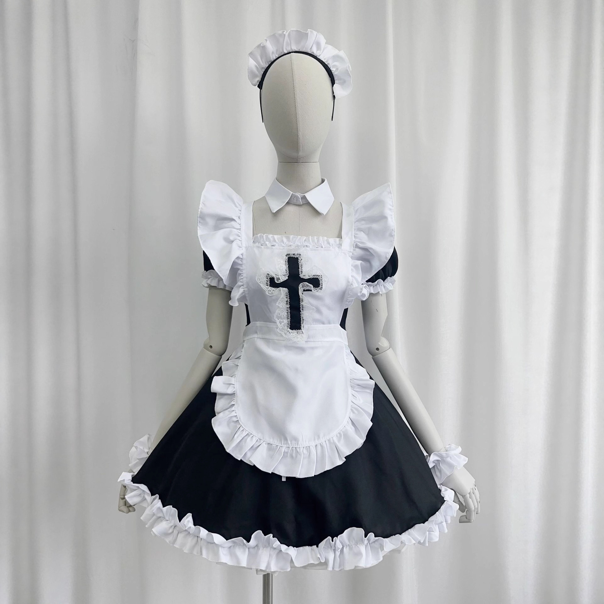 黑白配女仆装连衣裙复古十字架女佣套装工作服万圣节cosplay服饰