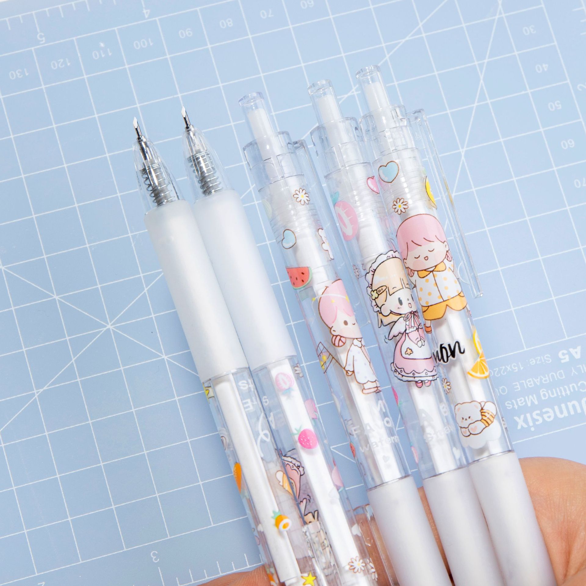 按动笔刀 高颜值可爱女孩简约手账裁纸刻刀少女心手账笔型小刀头