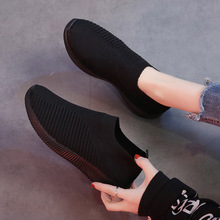 老北京布鞋女夏季黑底黑色运动休闲袜子鞋软底舒适妈妈上班鞋防滑