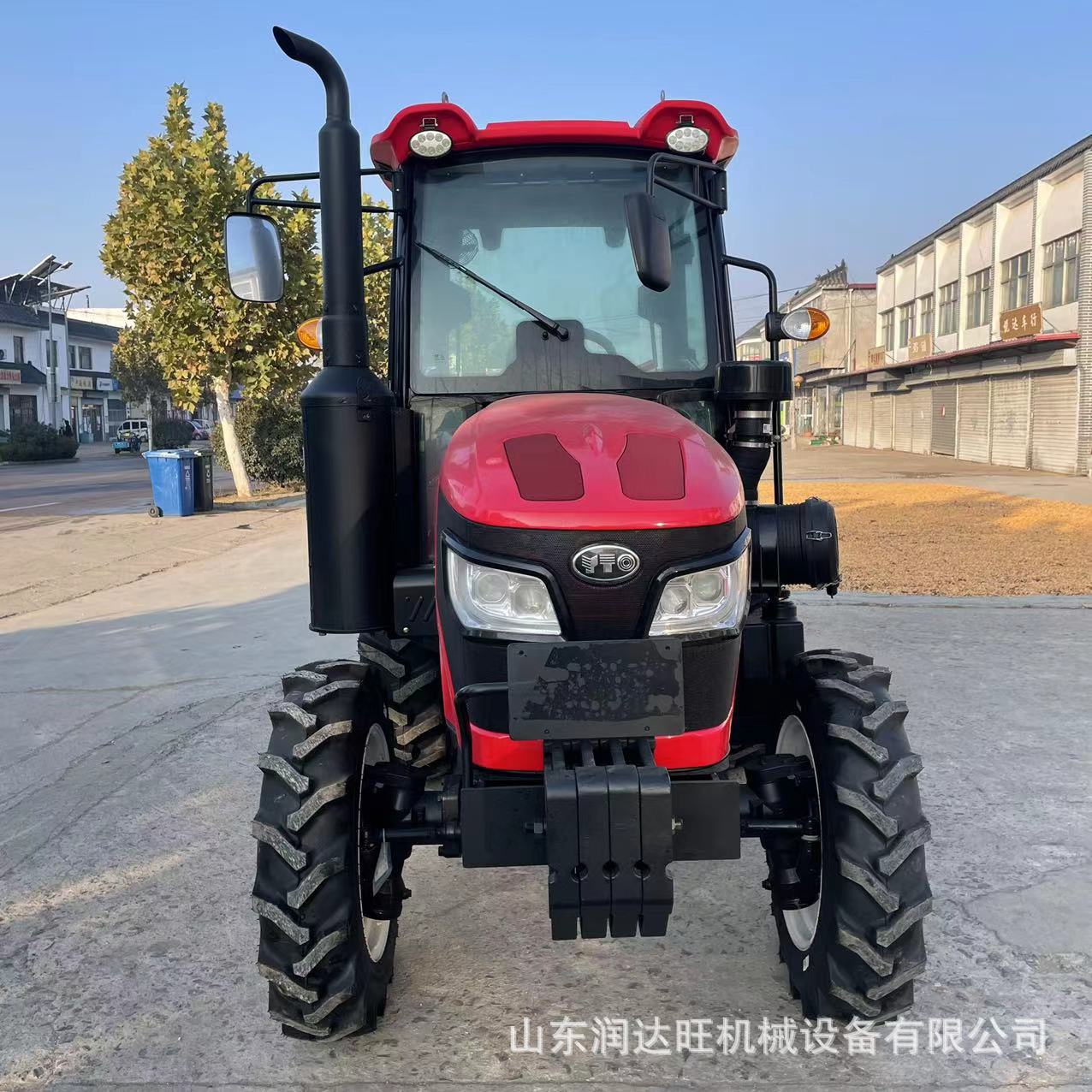 东方红me704-6四驱四轮拖拉机 开沟秸秆还田机 高配置空调驾驶室