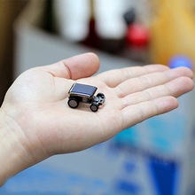 太阳能小汽车创意新奇玩具车幼儿园生日礼物儿童户外小玩具小奖品