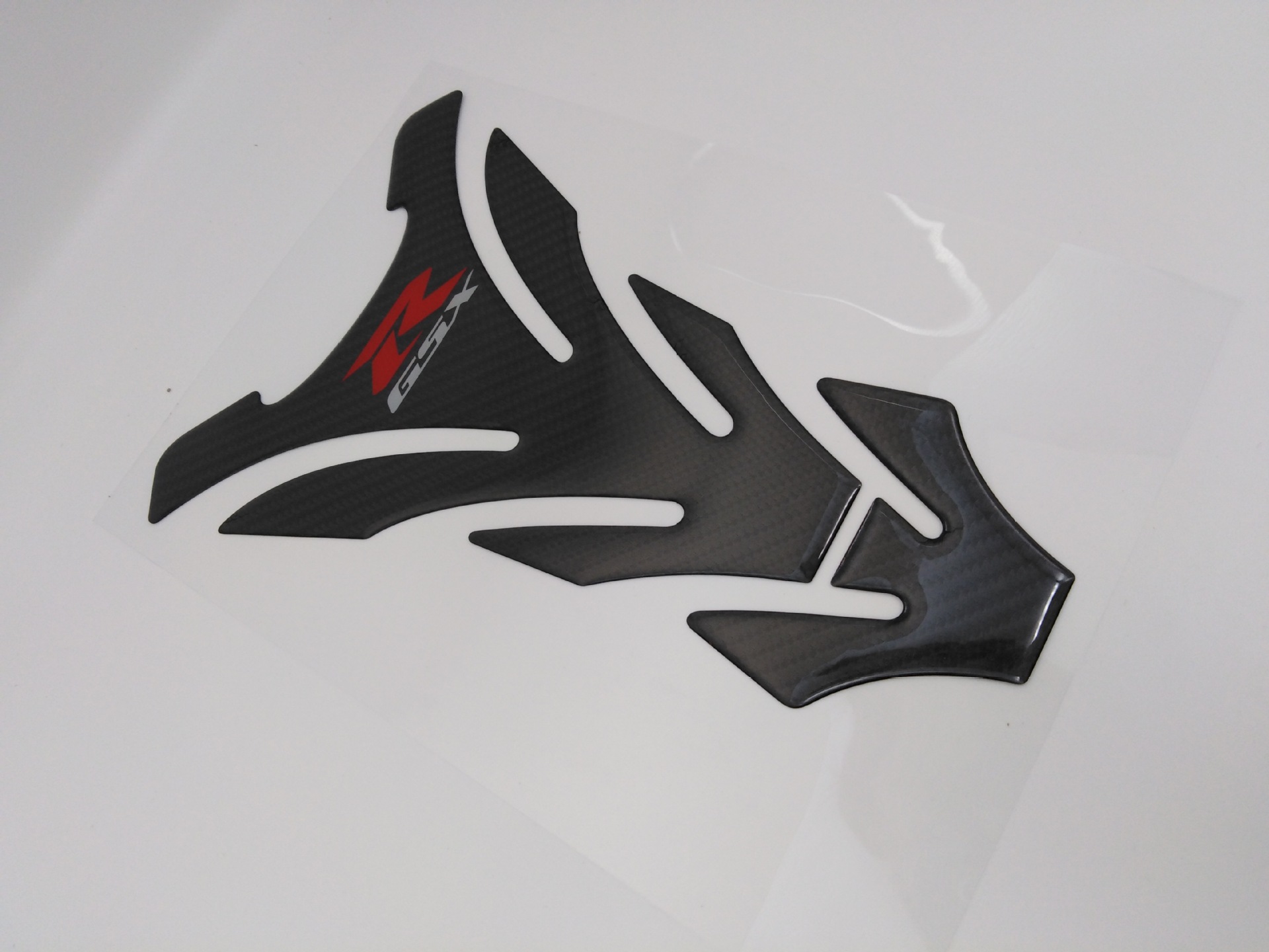 适用铃木3d摩托车碳纤维油箱鱼骨贴装饰贴纸gsxr600 750 1000