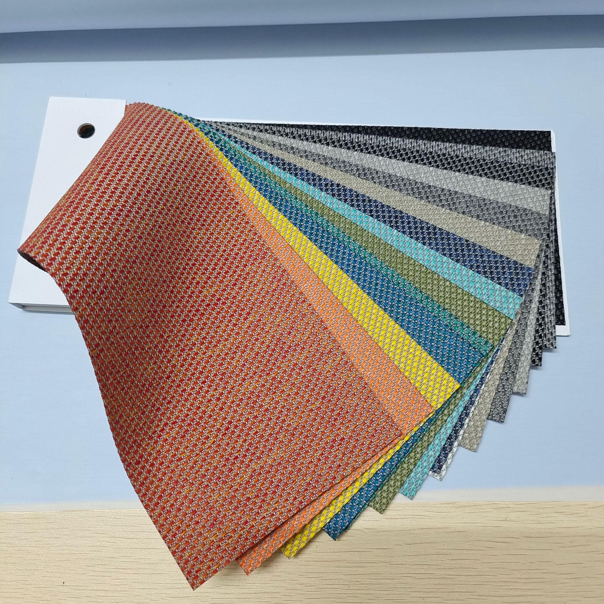 各类西服 服装面料色卡册 布料样卡 样品册 多种款式样册设计定制