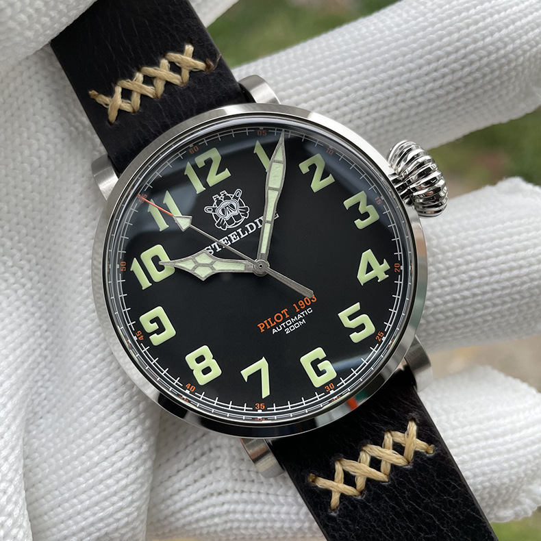 精钢大飞日本nh35机芯瑞士夜光蓝宝石飞行员男时尚防水手表洋葱头