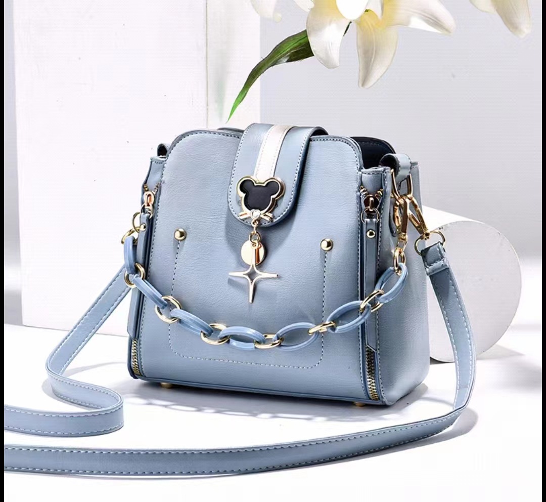 女包2023新款潮包包女定型时尚大气女式包单肩手提斜挎包一件代发