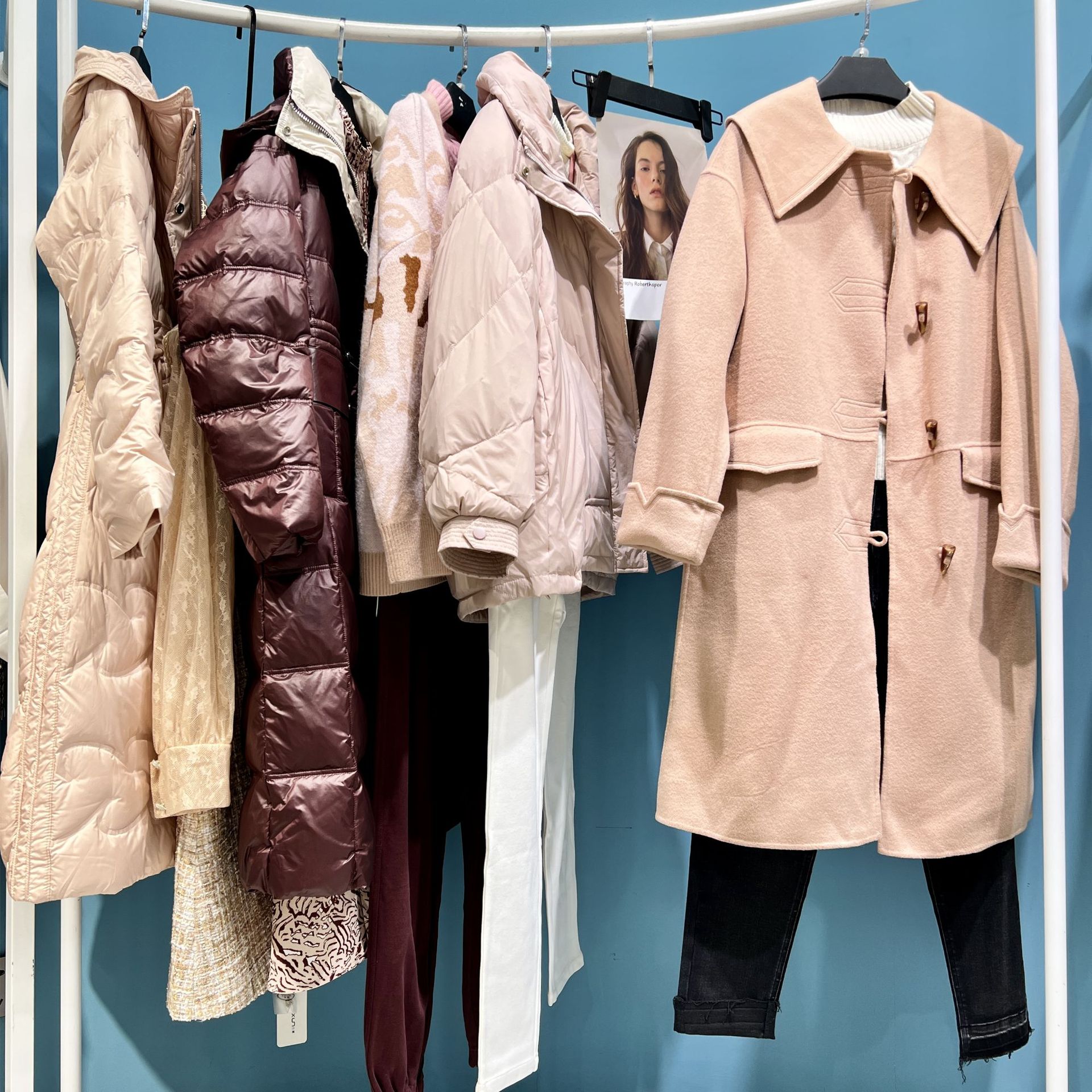 特价女装秋冬款