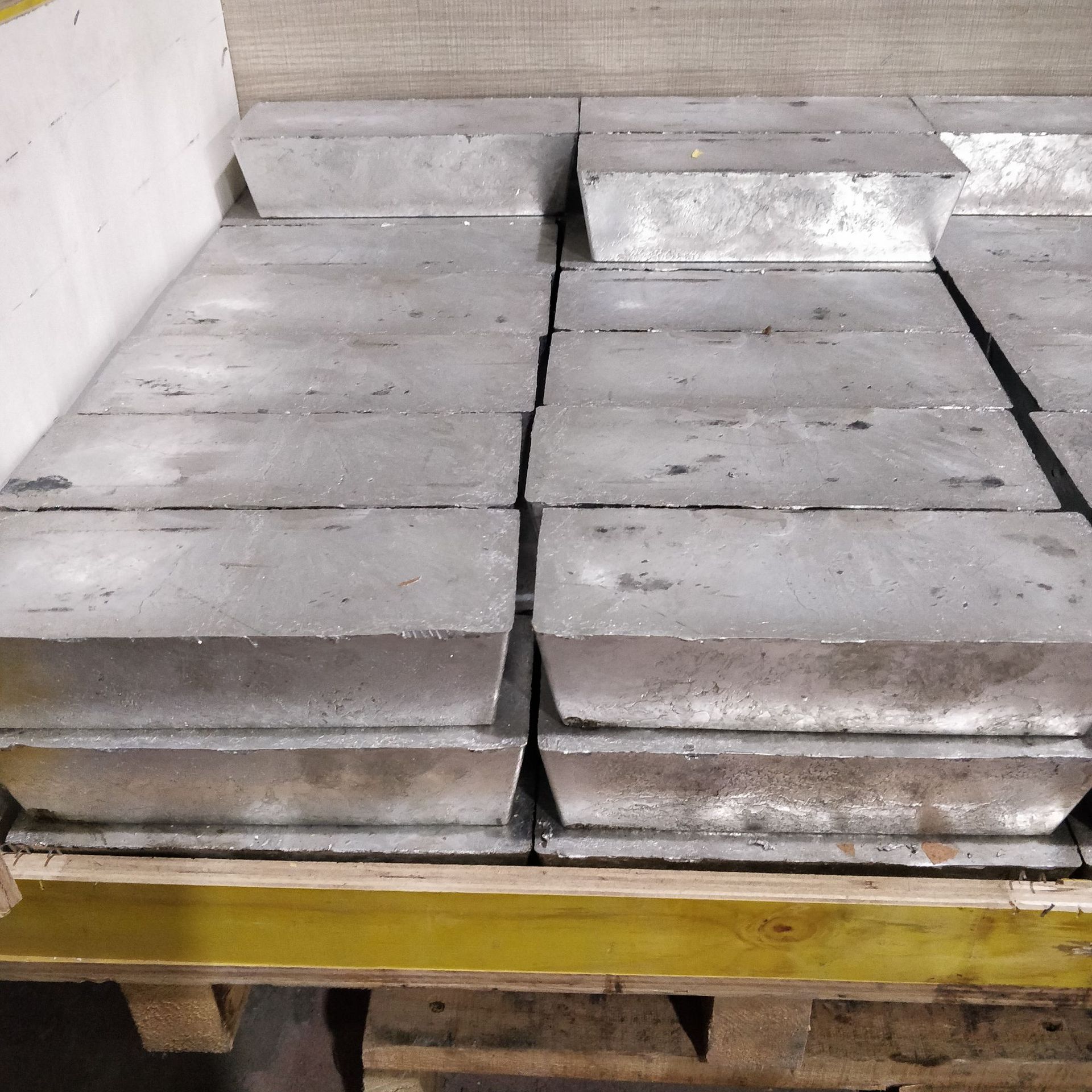 批发精镉 高纯镉 金属镉球 镉条镉棒 现货质优