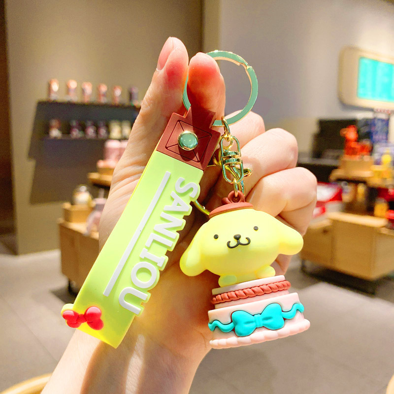 New Sanrio Keychain Cute Clow M Cinnamon Dog Doll Schoolbag Pendant Car Key Chain Small Gift