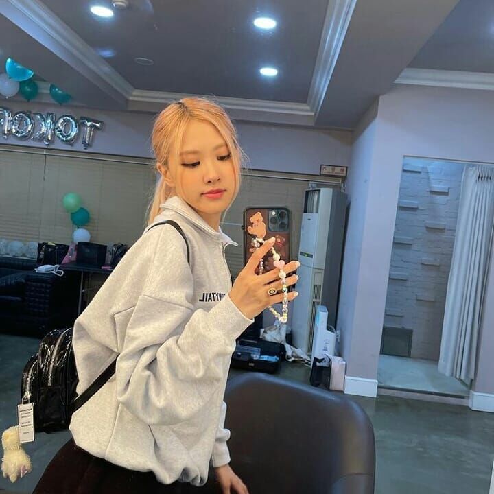 韩国小众ponytail 林允儿朴彩英同款加绒卫衣 字母半拉链加绒卫衣