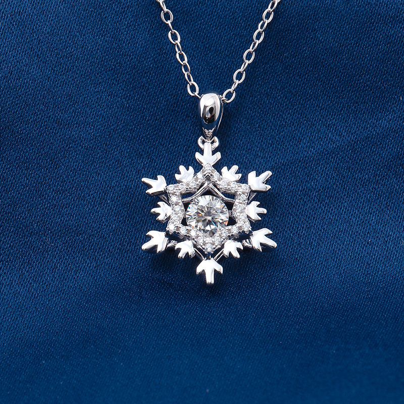 跨境灵动冰雪女王吊坠项链 雪花莫桑石镶钻锁骨链 银镀白金首饰