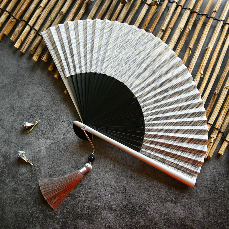 折扇金属骨扇子男生古风铝合金武术防身武器金属中式随身便携铁扇