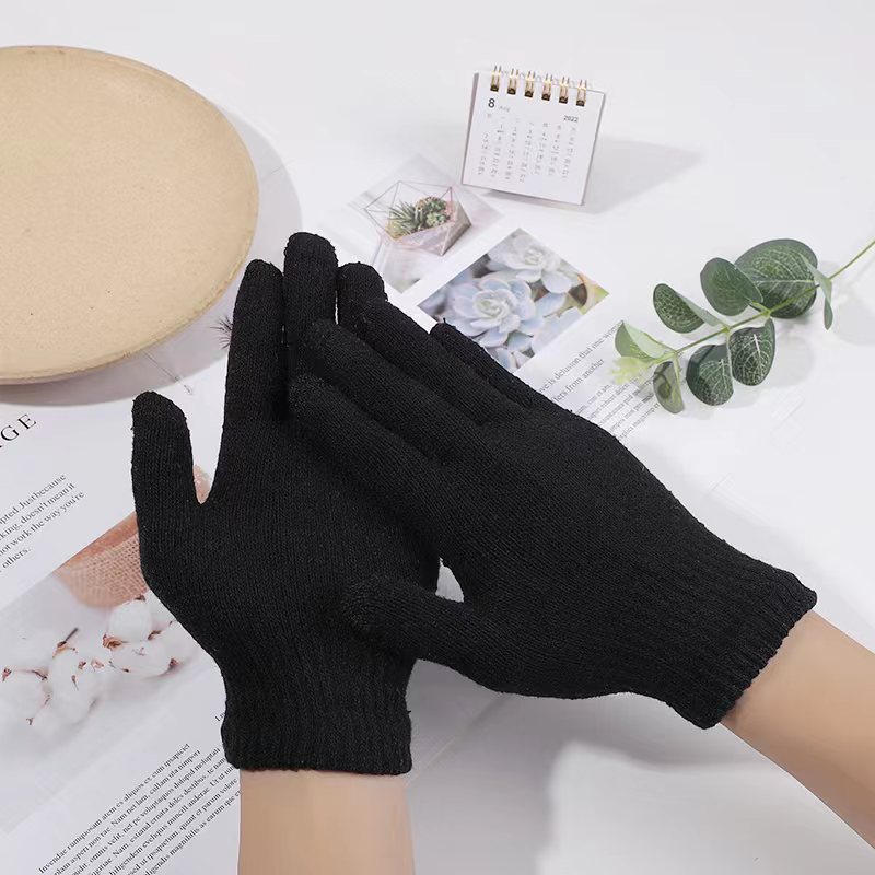 Black Adult Knitted Gloves