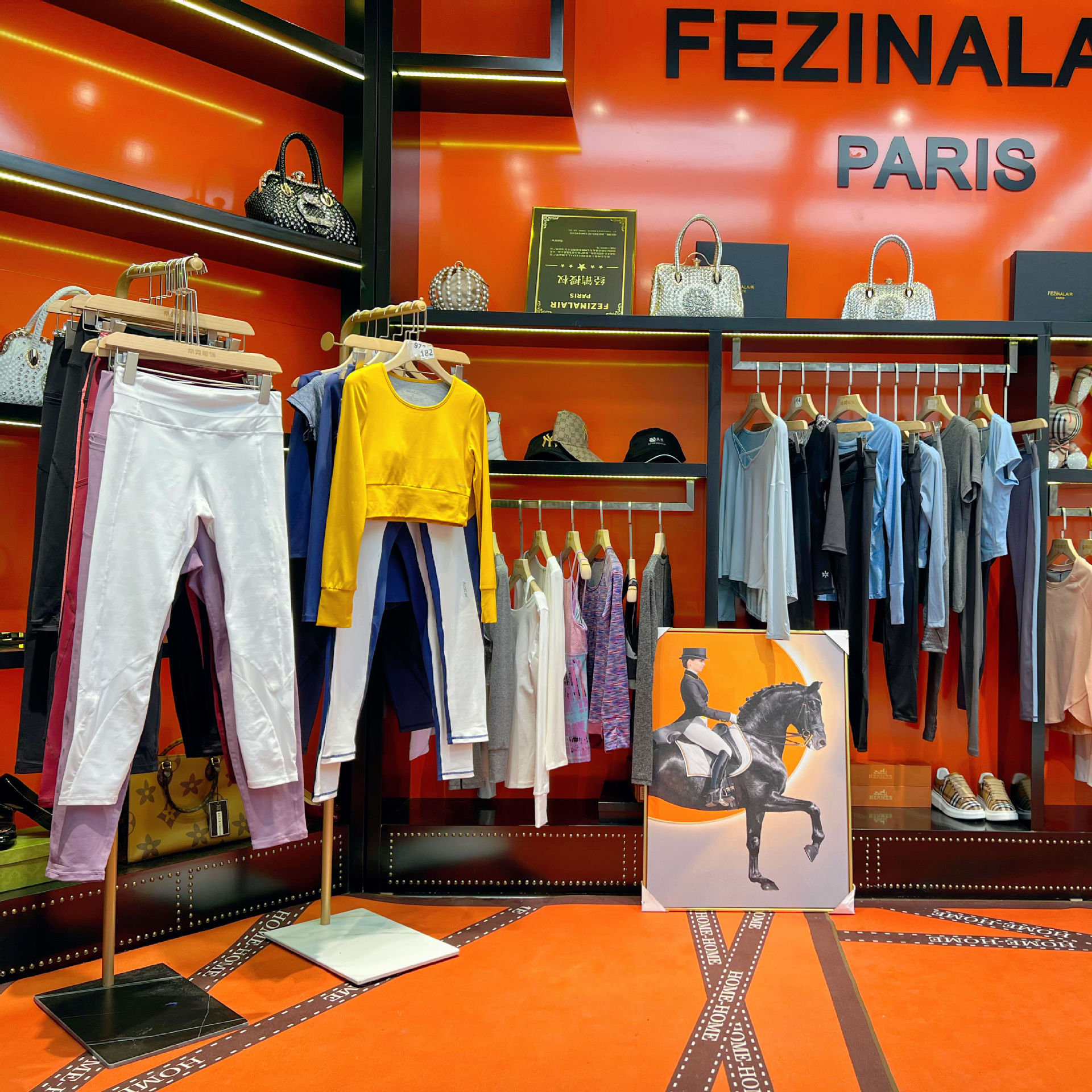 专柜随你而动mustcan瑜伽服品牌折扣女装实体店大牌直播走份批发