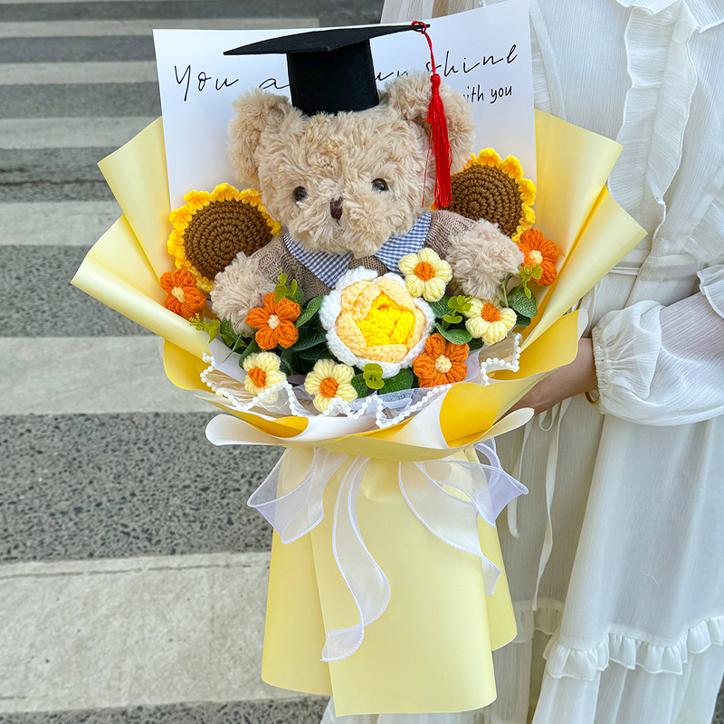 创意中高考向日葵玫瑰花束可爱公仔熊玩偶手捧花儿童毕业礼物