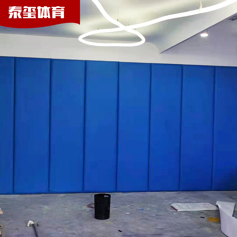 学校体育运动场馆墙体防撞软包 幼儿园篮球馆柔道跆拳道馆防撞垫