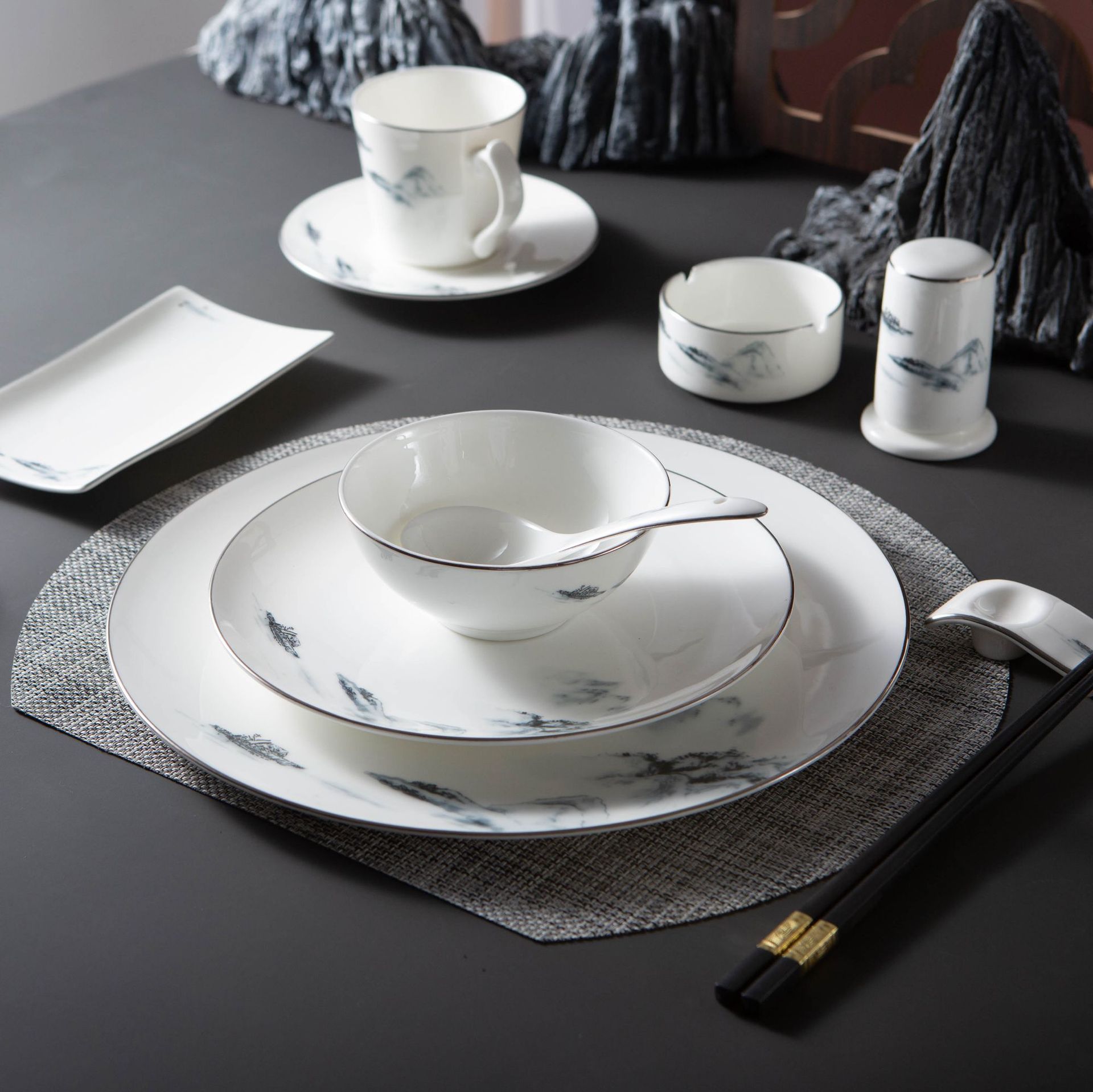 水墨骨瓷餐具金边碗盘碟杯高档中式包厢酒店摆台餐厅四件套可印字