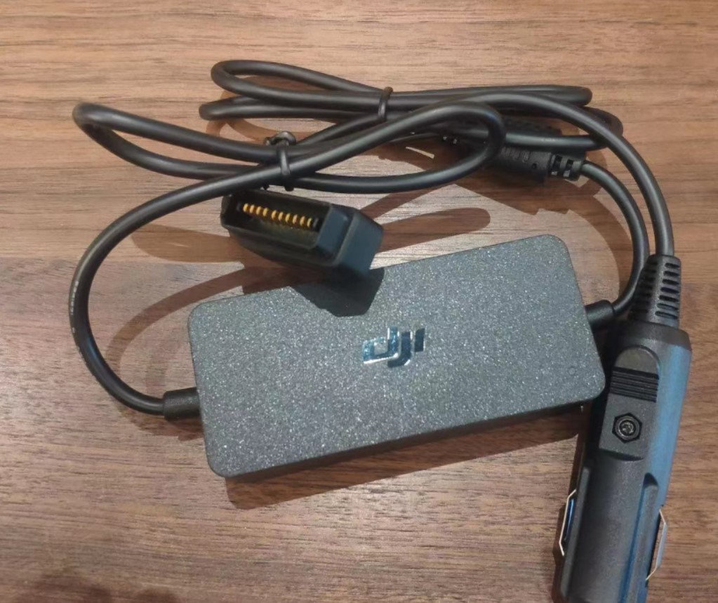 dji大疆御2 车充电器 mavic 2 pro zoom专业 变焦电池 车充电器