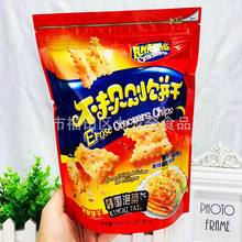 批发 味之旅不规则饼干韩国泡菜味酥脆片发酵饼干休闲零食品225g