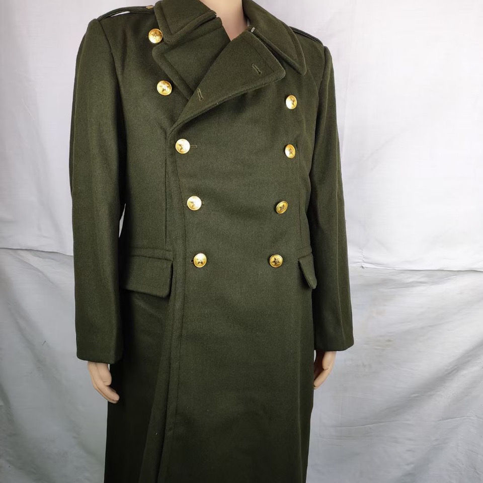 87干部呢子大衣 军绿色羊毛呢子大衣 将呢子大衣 老货全新