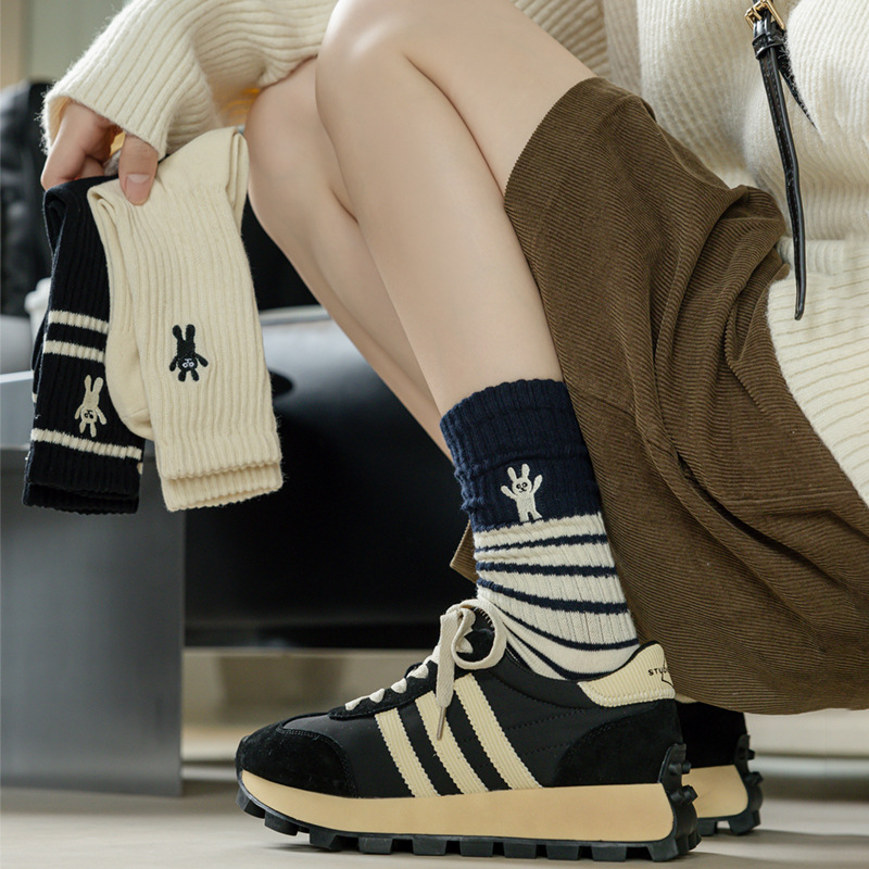 Suxinaimin Autumn and Winter New Striped Socks Women's Embroidered Bear Fashion Bunching Socks Korean Style All-Matching Tube Socks