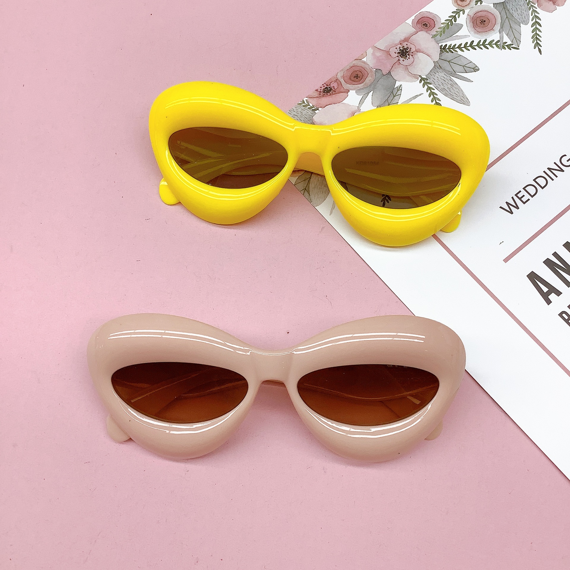 2023 New Personalized Cat Eye Kids Sunglasses Ins Candy Color Kids' Sunglasses All-Match Alien Cool