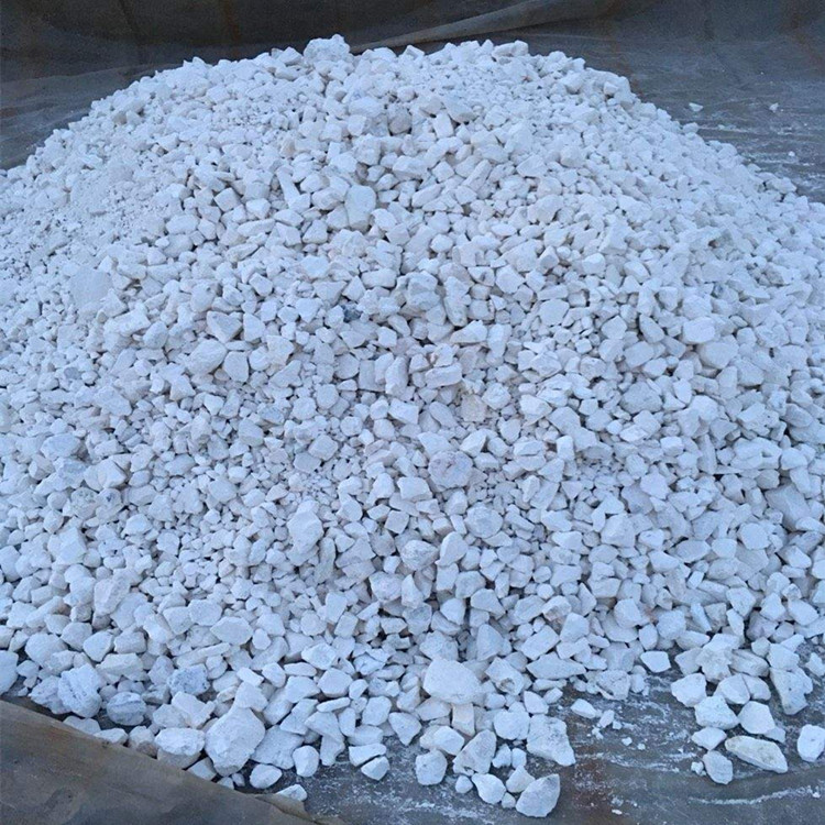 河北沧州牧场防潮用生石灰块 树木保暖石灰粉 生石灰熟石灰 现货