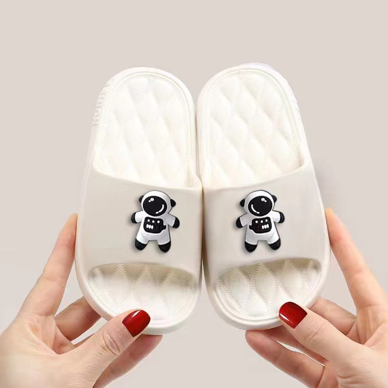 Couple Slippers Female Summer Outdoor Wear Indoor Home Bathroom Bath Cute Cartoon Household Sandals in Stock Wholesale Generation Hair