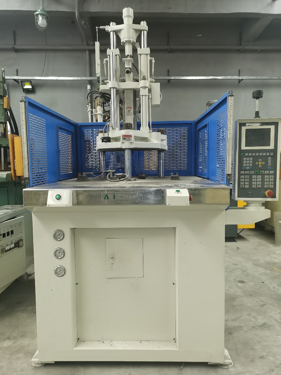 出售二手立式注塑机立式转盘注塑机两工位85t