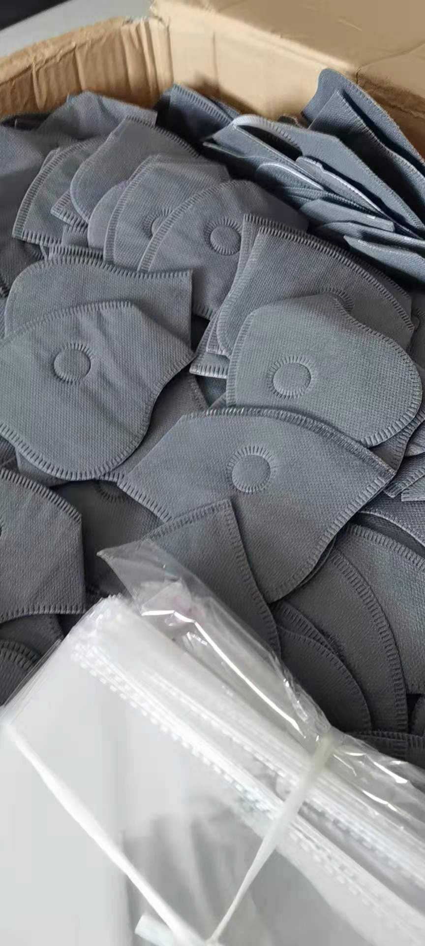 现货骑行口罩pm2.5滤片熔喷过滤片五层滤芯面罩自行车活性炭垫片