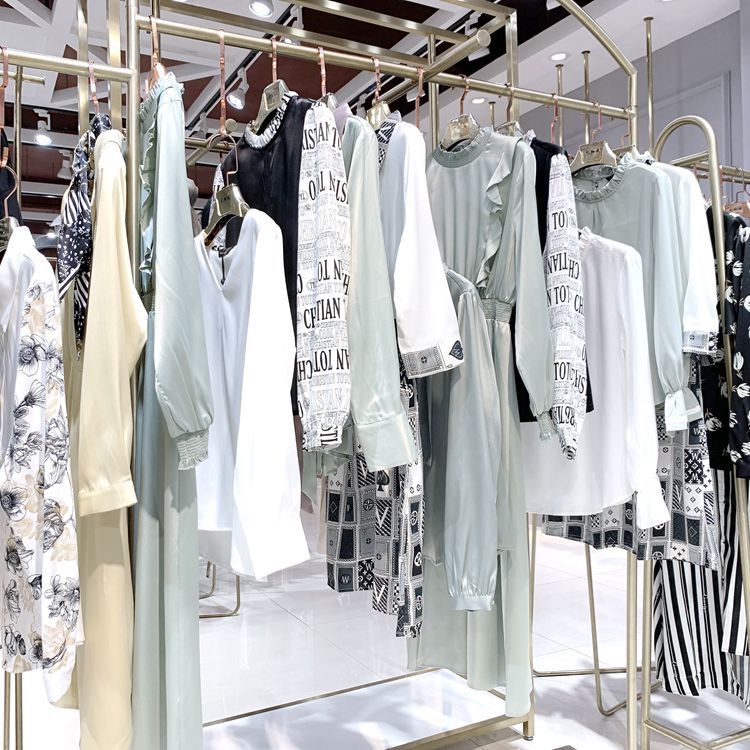 卡薇亚秋一手货源走份柜魔美名作上衣麦寻女装连衣裙批发进货