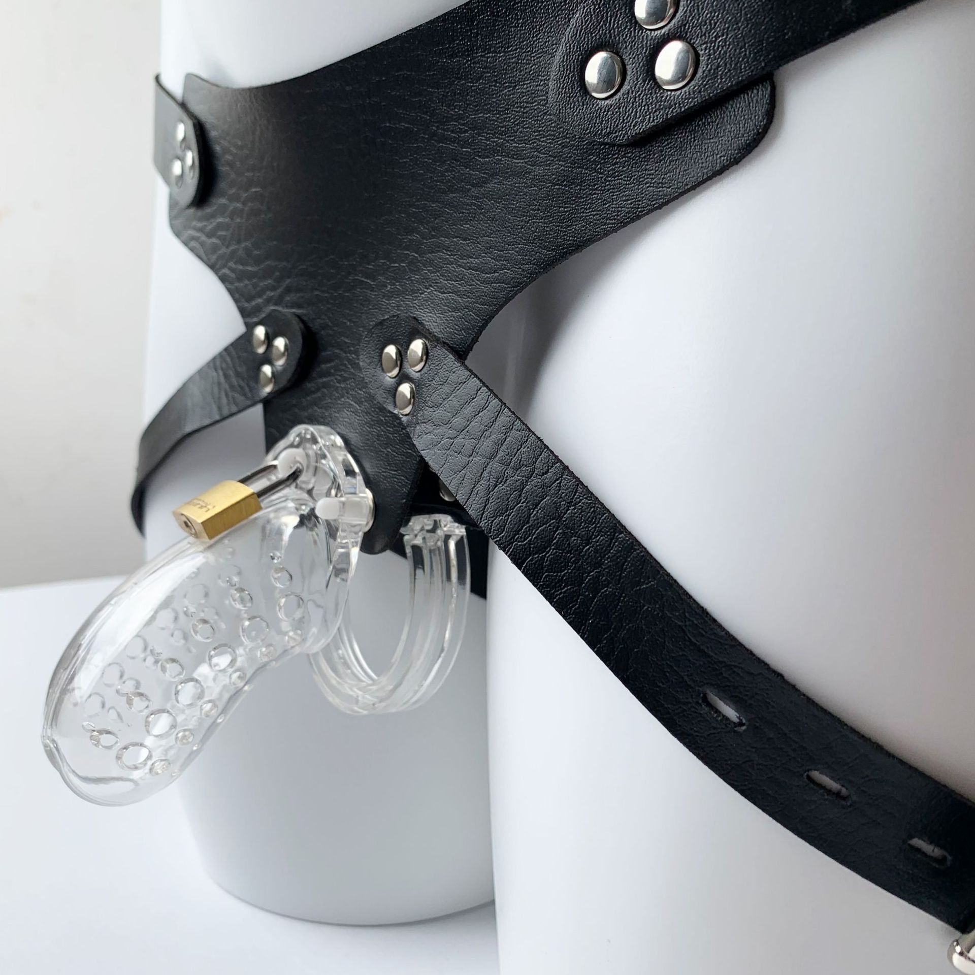 frrk男用穿戴贞操锁皮质贞操裤多档位调节阴茎锁配套皮裤情趣用品