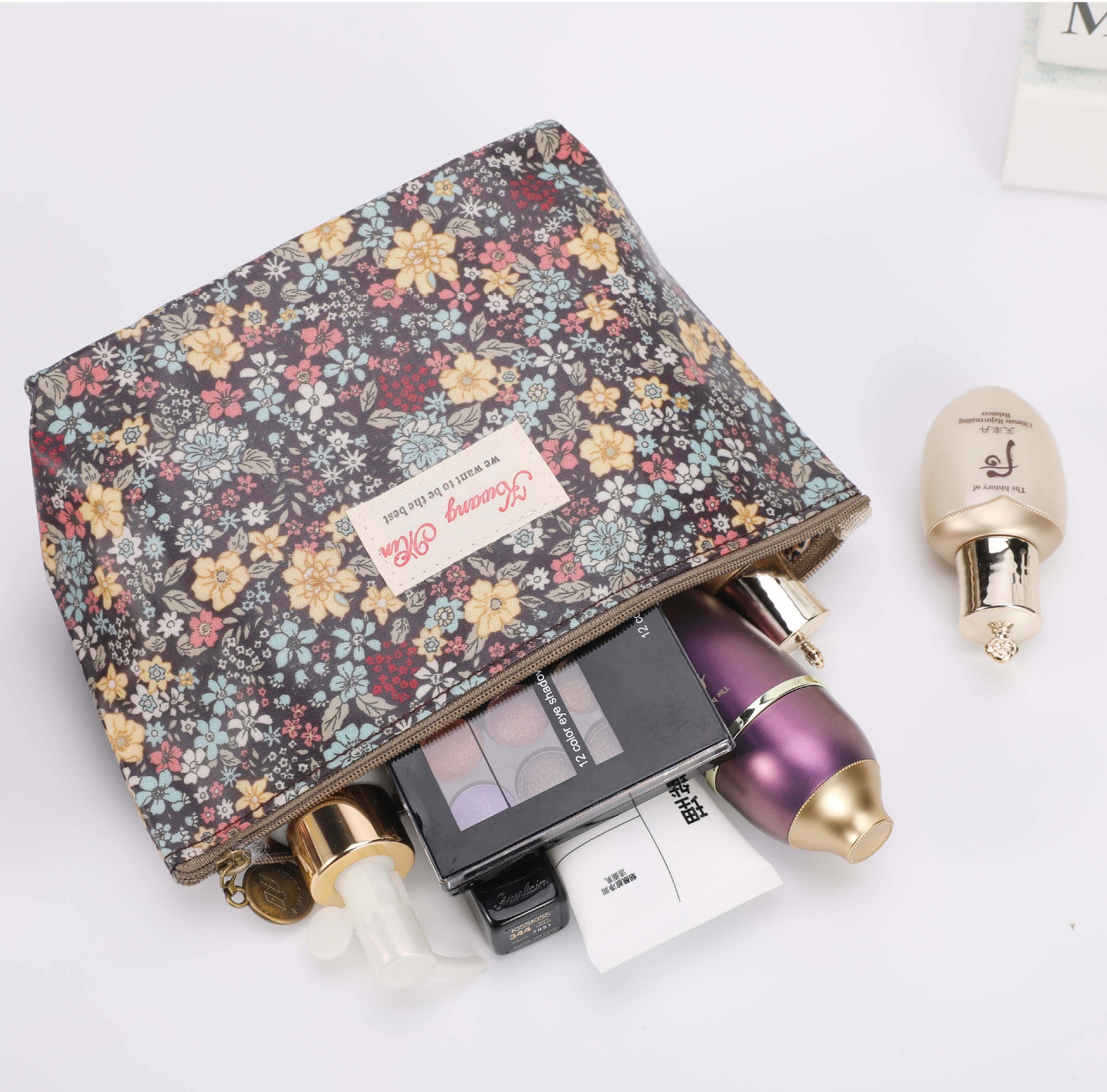 New Cosmetic Bag Women's Foreign Trade Korean Floral Wash Bag Portable Waterproof Cotton Storage Bag Large Capacity Travel