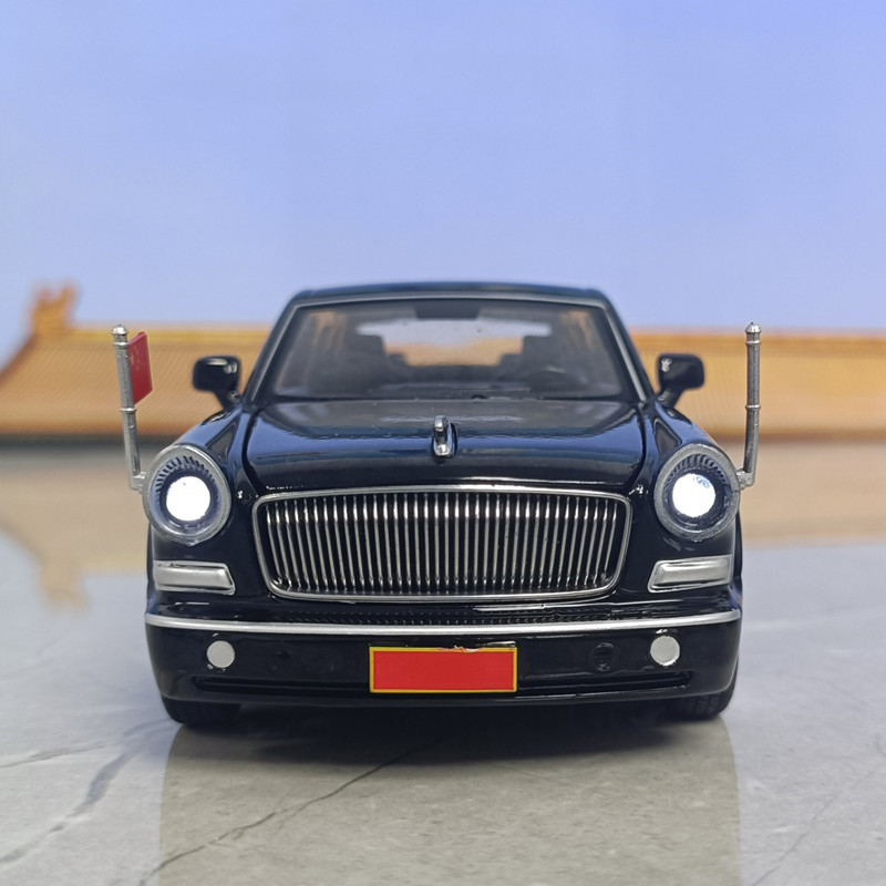 1:32一汽红旗l5礼宾车合金汽车模型玩具轿车声光回力六开门彩盒