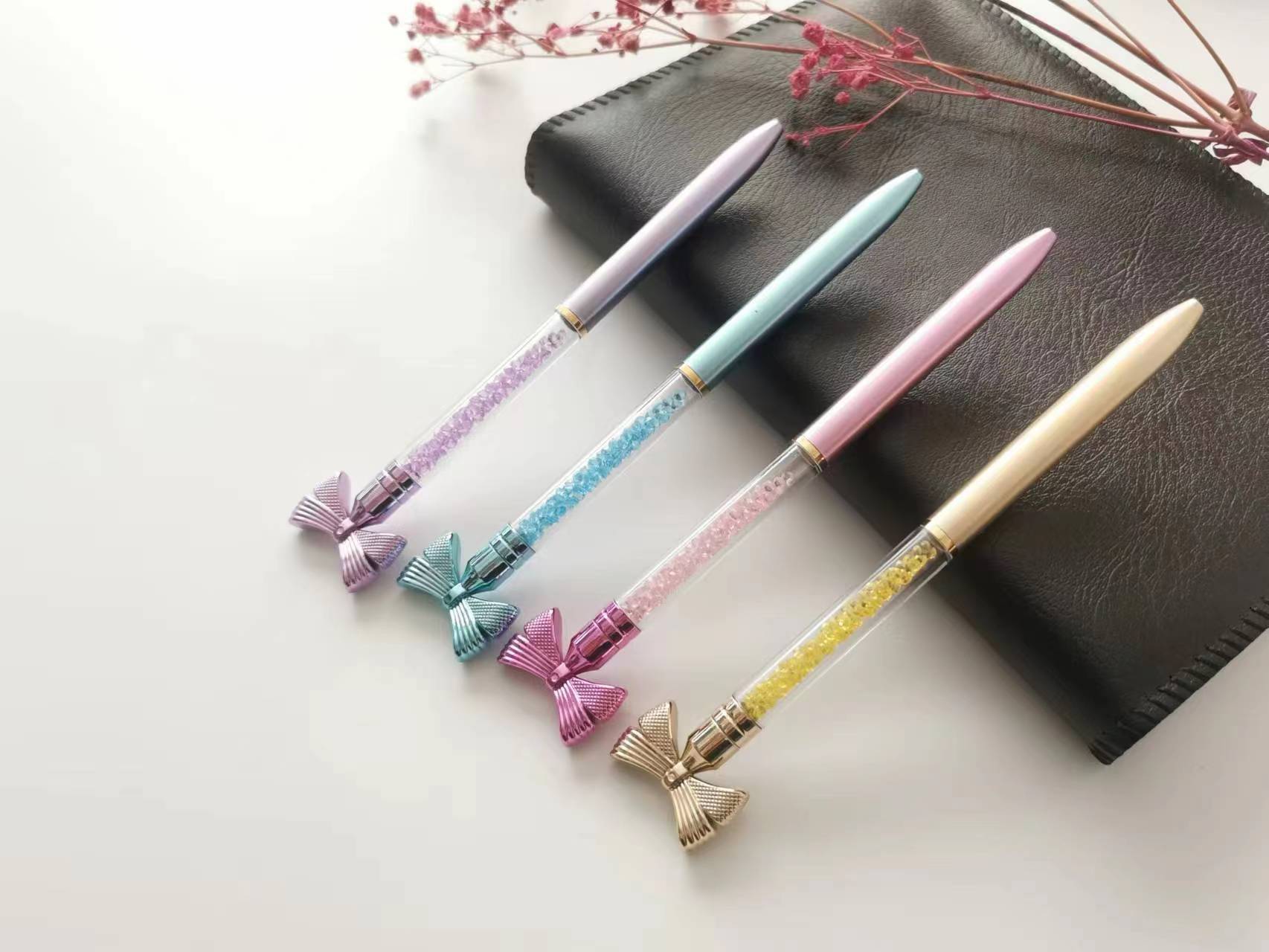 Bowknot Ballpoint Pen Creative Crystal Diamond Pen for Girls Good-looking Rotary Pen Factory Wholesale