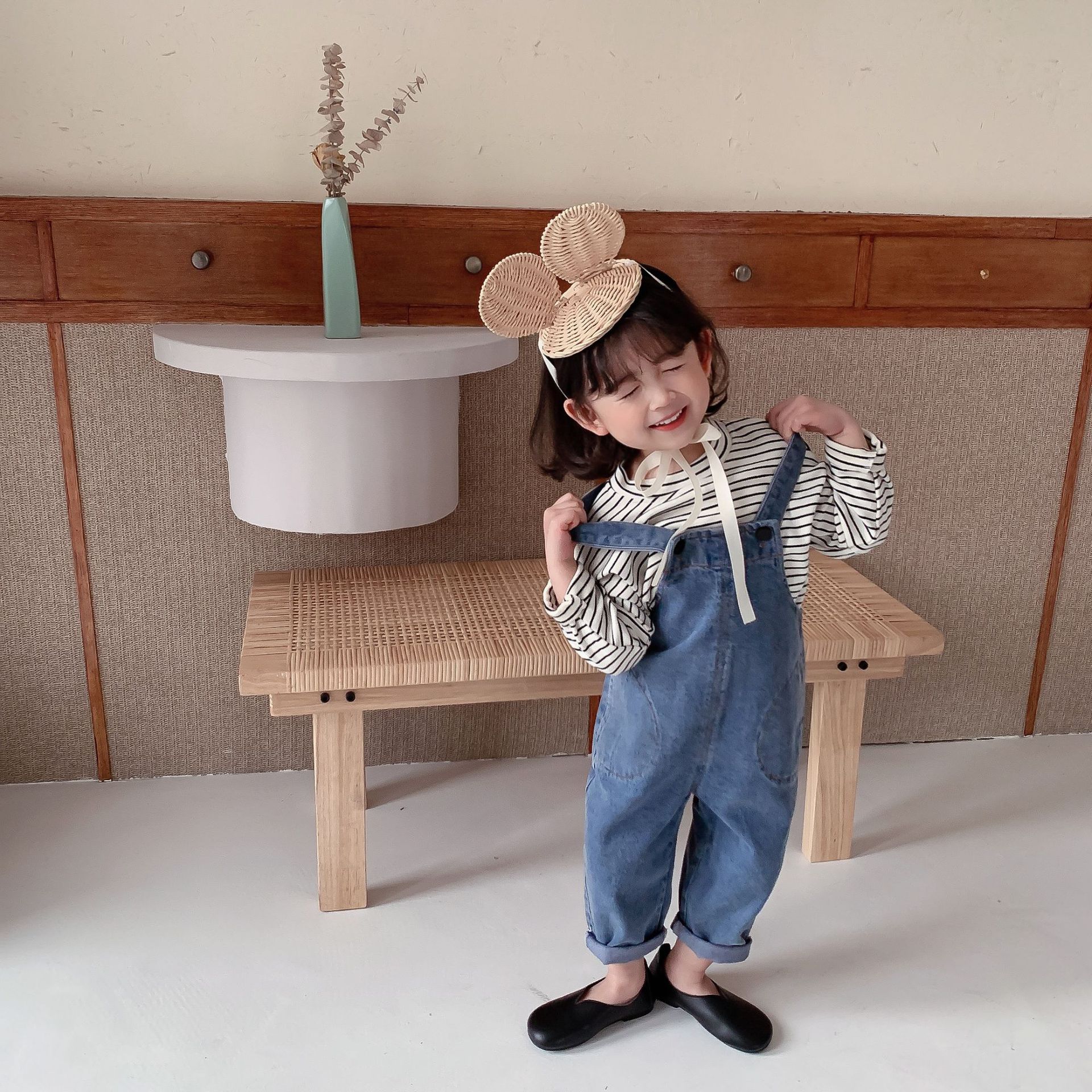 2021韩版宝宝女童牛仔背带裤春秋季儿童长裤女洋气男童牛仔阔腿裤