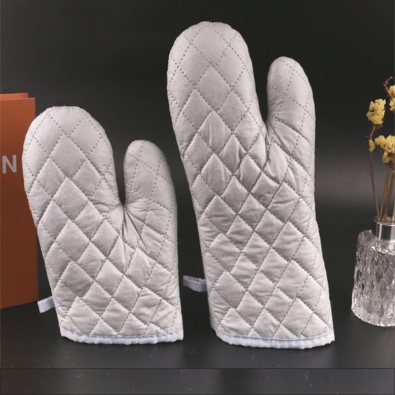 Green Thick Cotton Microwave Oven Gloves High Temperature Resistant Heat Insulation Gloves Oven Baking Anti-Hot Gloves Silver