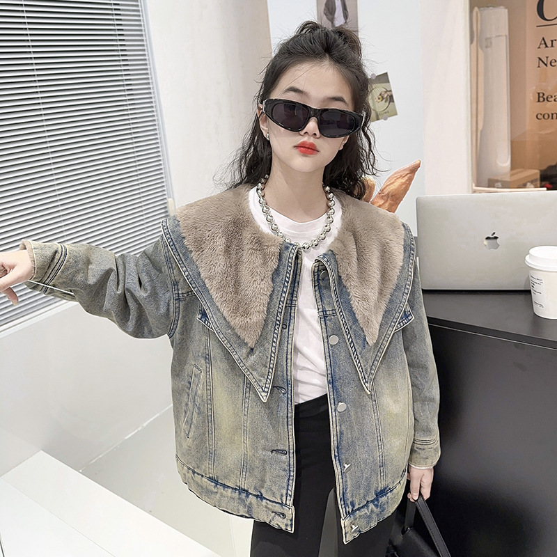 女童海军领牛仔外套2023新款大童冬季时髦女孩加绒网红毛领派克服