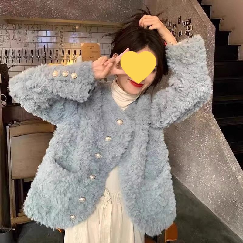 小香风羊羔毛外套女2025冬季新款小个子宽松软糯风白色毛绒绒上衣