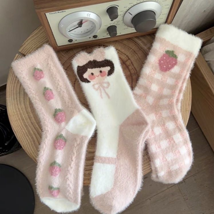 Dehaired Angora Socks for Women Autumn and Winter Thick Warm Sleeping Socks Room Socks Plush Soft Pink Strawberry Girl Cute