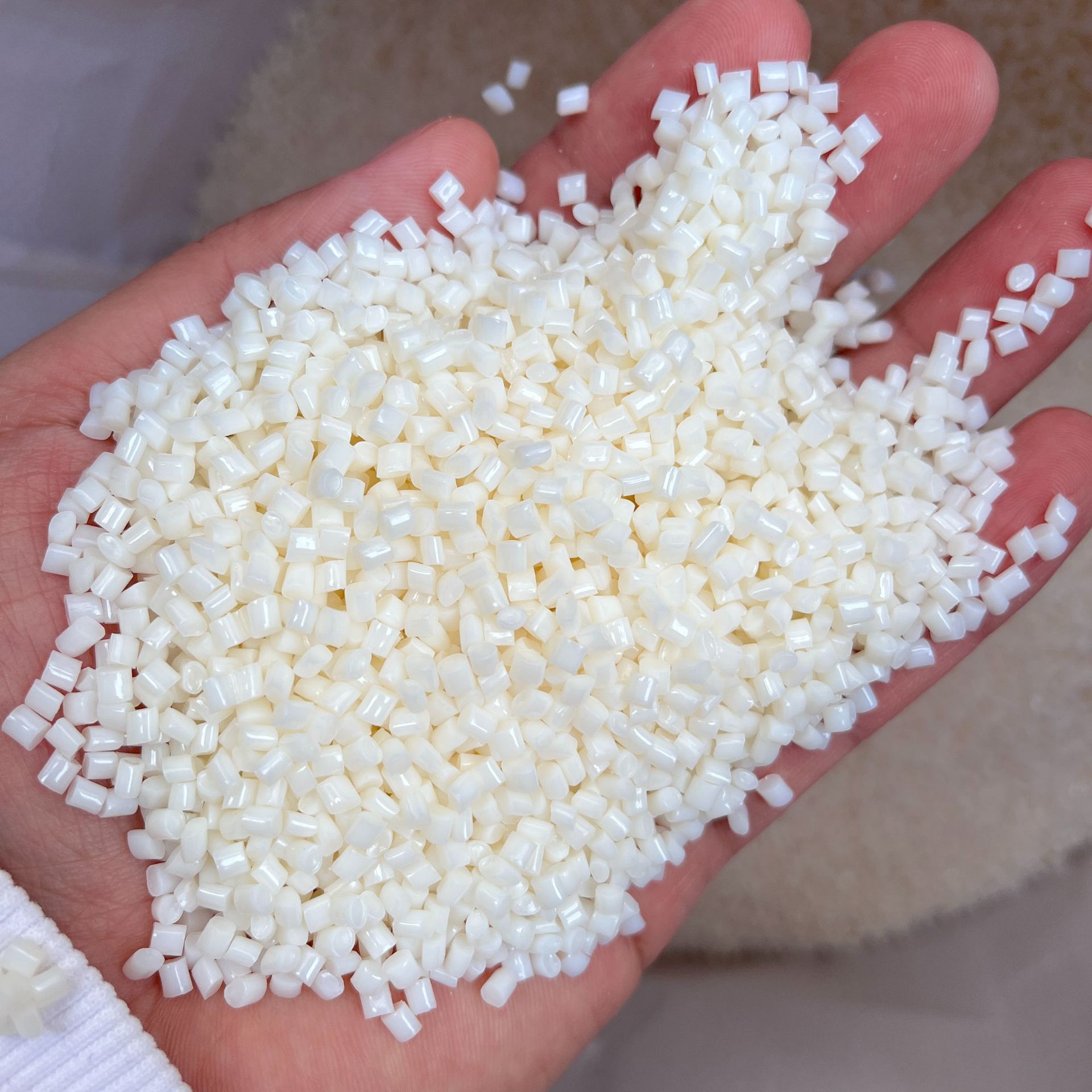 美国杜邦tpee7246薄膜护理用品建筑材料板材型材医疗用品照明灯具