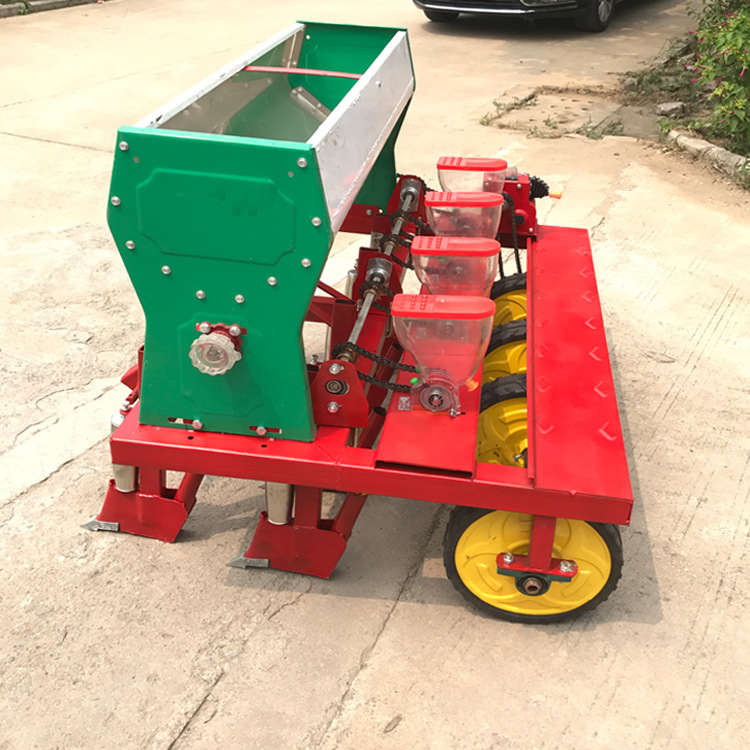 拖拉机带施肥播种一体机 12行小麦播种机 农用小麦种植机