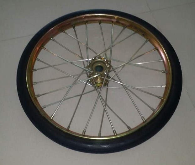 人力三轮车微孔实心弹力免充气轮胎20寸24寸带加粗钢圈