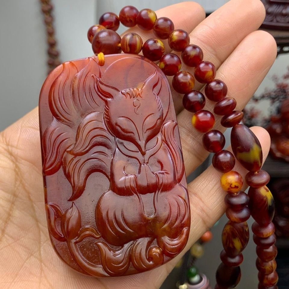 龙涎香行走的香水九尾狐吊坠配链挂坠九尾红狐吊坠牌双面雕刻